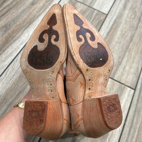 Frida cuadra Cowgirl boots, size 7 1/2 - Picture 10 of 16
